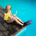 Set de snorkeling pentru copii AQUASTIC Mască + Aripioare + Tub roz MSFK-01SR 24